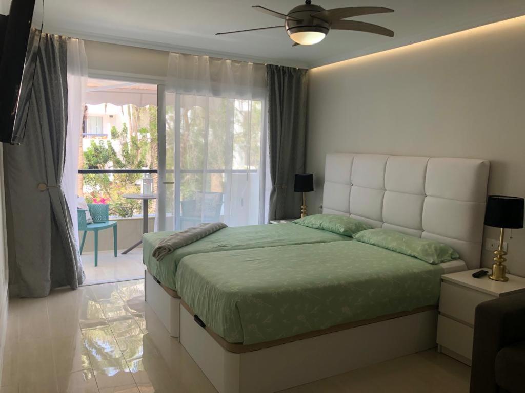 First Line Seaview Apartment Costa Adeje  Εξωτερικό φωτογραφία